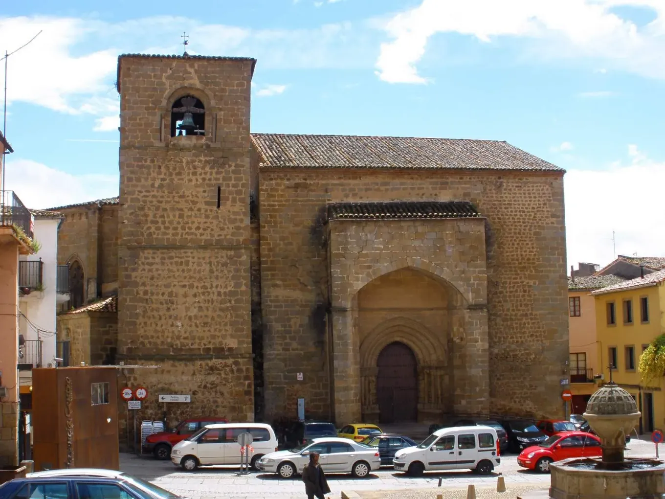 Portada de Iglesias de Plasencia: el circuito que todo friki del románico necesita