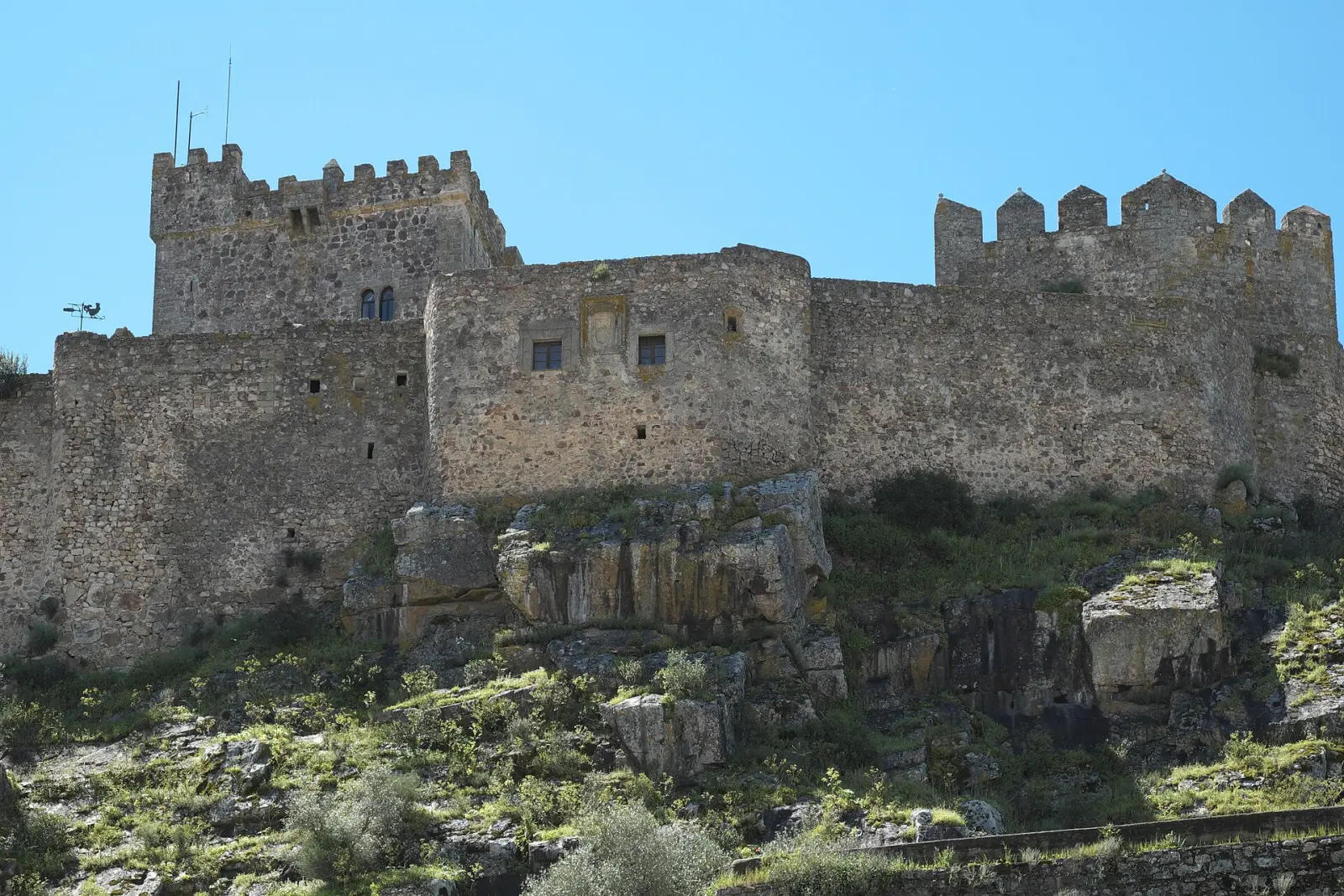 Foto de Castillo de Alburquerque – Mirador celeste